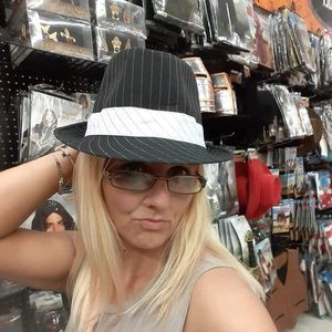 Meet your Posher, Tonya